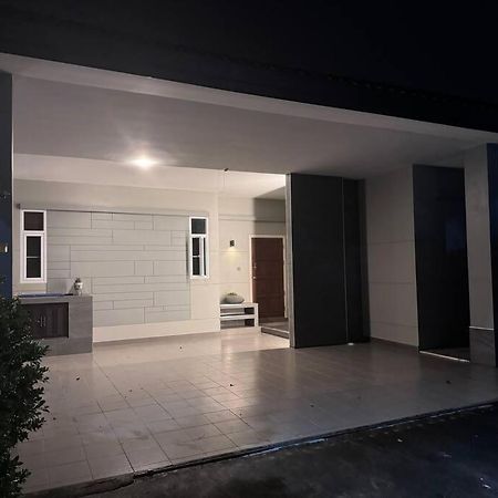 Nong Prue Panalee Banna Village独栋东区3卧室别墅远离尘嚣静谧之王 מראה חיצוני תמונה