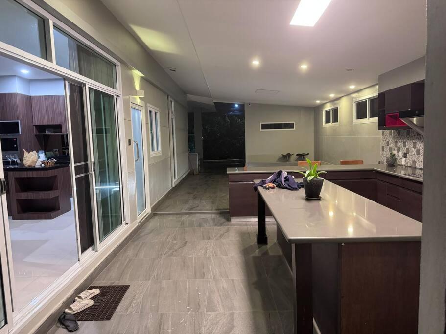 Nong Prue Panalee Banna Village独栋东区3卧室别墅远离尘嚣静谧之王 מראה חיצוני תמונה